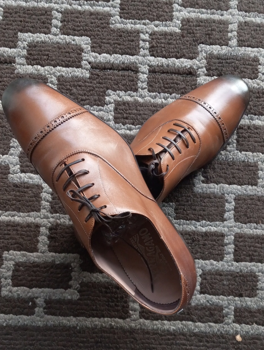 Salvatore Ferragamo Men's Brown Leather Cap-Toe Oxfords